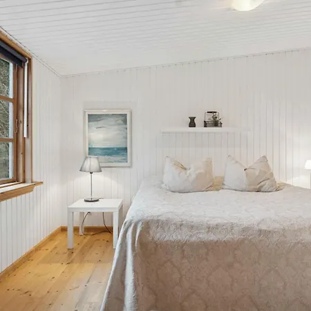 Cozy Near Swimming * Borup (Koge)